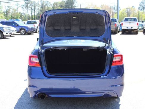 Used 2015 Subaru Legacy 2.5i Limited AWD/4WD image 9