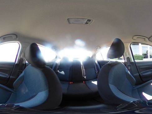 Used 2025 Nissan Versa SV FWD image 35