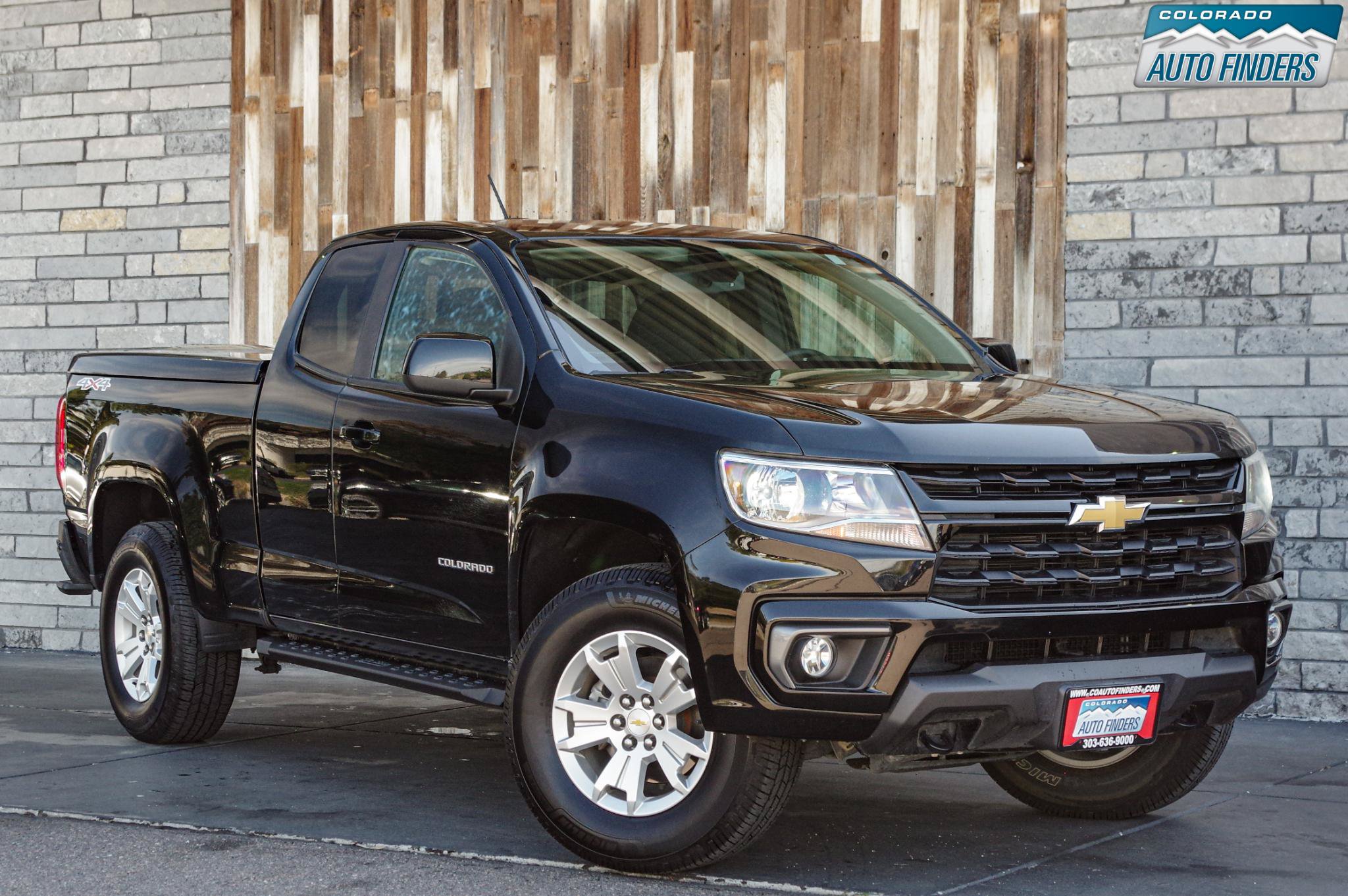 Used 2021 Chevrolet Colorado LT w/ LT Convenience Package AWD/4WD image 9