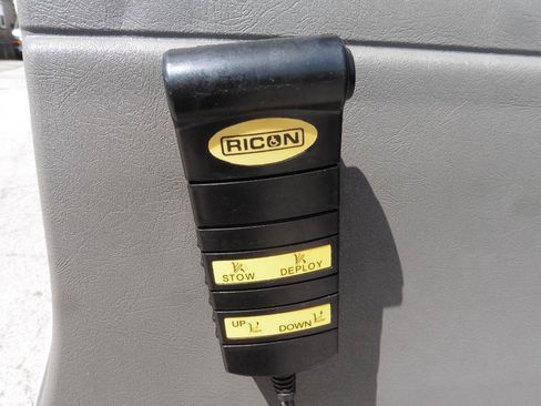 Used 2017 Chevrolet Express 2500 LT w/ LT Preferred Equipment Group RWD image 16