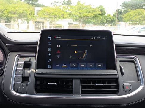 Used 2023 Chevrolet Tahoe LT w/ Luxury Package RWD image 23