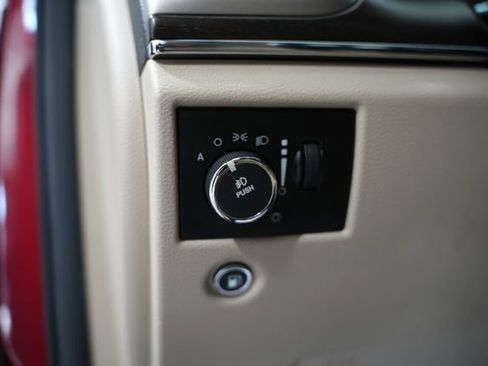 Used 2014 Jeep Grand Cherokee Limited image 13