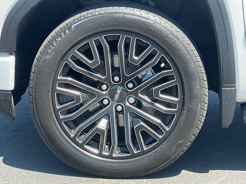 Used 2022 GMC Sierra 1500 Denali Ultimate AWD/4WD image 27