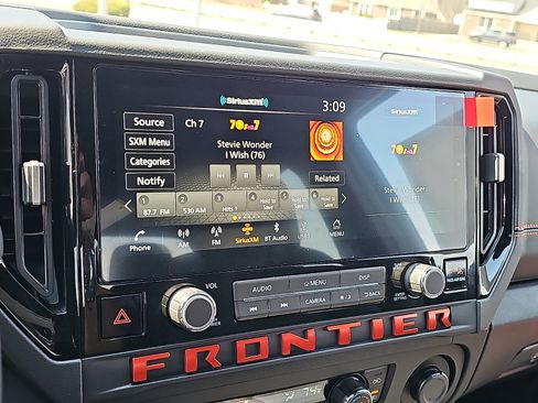 New 2026 Nissan Frontier Pro-X w/ Tow Package RWD image 12