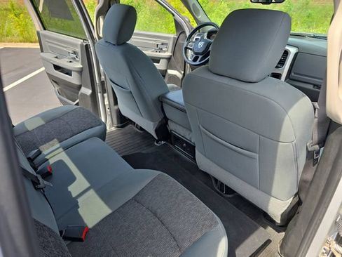 Used 2019 RAM 1500 Big Horn AWD/4WD image 11