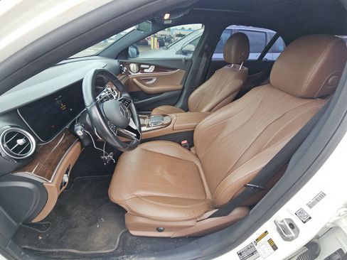 Used 2022 Mercedes-Benz E 350 Sedan w/ AMG Line Exterior image 7