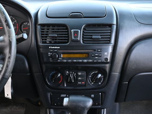 Used 2006 Nissan Sentra 1.8 S w/ (S04) 1.8S Special Editto Pkg FWD image 14