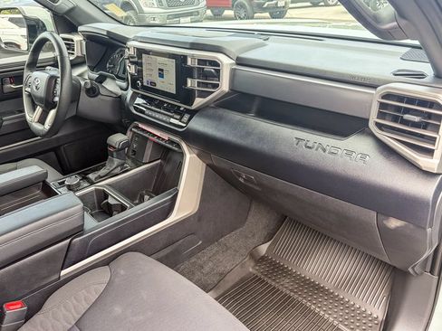 Used 2025 Toyota Tundra SR5 w/ TRD Off-Road Package AWD/4WD image 43