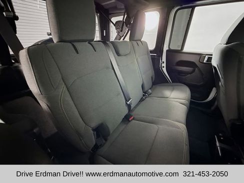 Used 2025 Jeep Wrangler Sport S image 26