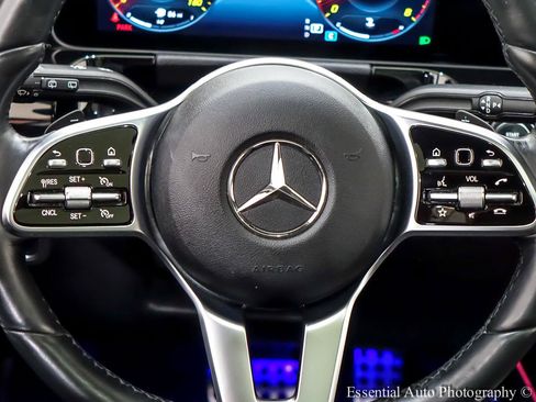Used 2021 Mercedes-Benz GLA 250 4MATIC image 19