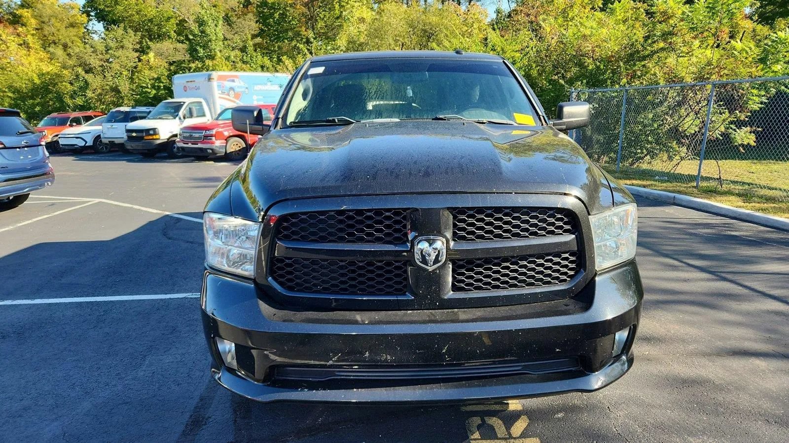 Used 2016 RAM 1500 Express AWD/4WD image 3