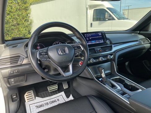 Used 2022 Honda Accord Sport image 31