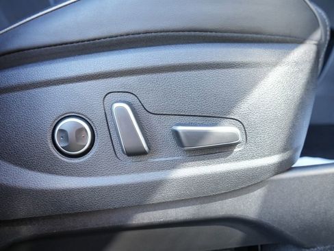 Used 2025 Hyundai Palisade Calligraphy image 17