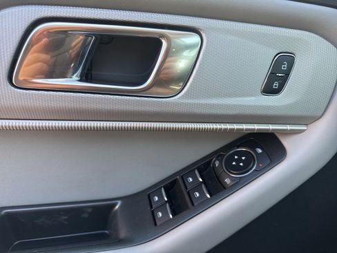 New 2025 Ford Explorer Active w/ Active Comfort Package image 34