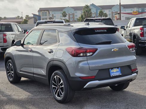 New 2026 Chevrolet TrailBlazer LT FWD image 3