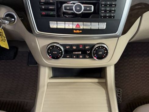 Used 2015 Mercedes-Benz ML 350 2WD image 20