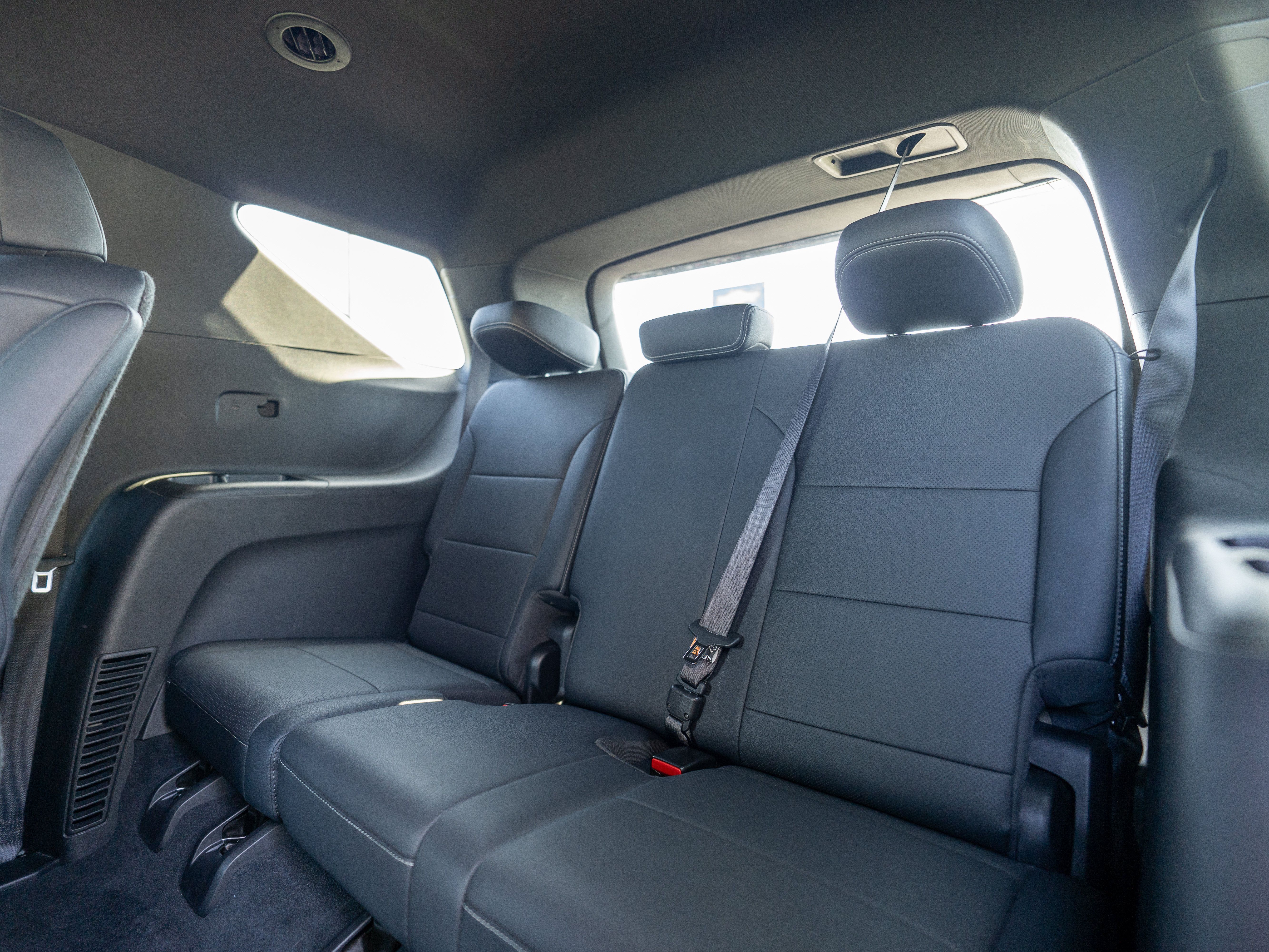Used 2025 Chevrolet Traverse LT AWD/4WD image 11