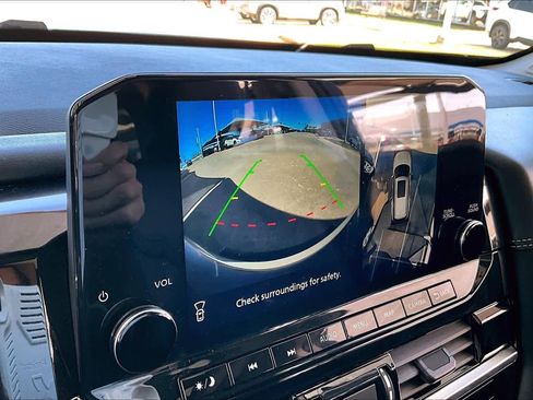 Certified 2023 Nissan Pathfinder Platinum w/ Cargo Package image 22