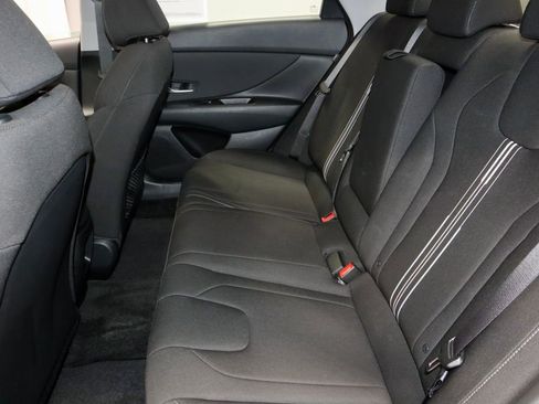 Certified 2024 Hyundai Elantra SEL w/ Convenience Package FWD image 20