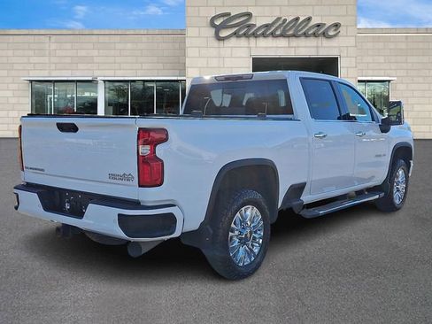 Used 2021 Chevrolet Silverado 2500 High Country w/ Z71 Off-Road Package image 7