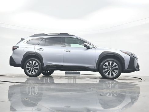 Used 2024 Subaru Outback Touring XT AWD/4WD image 28