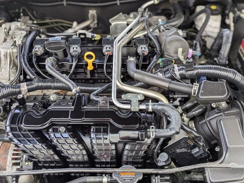 Used 2024 Nissan Altima 2.5 SV image 22