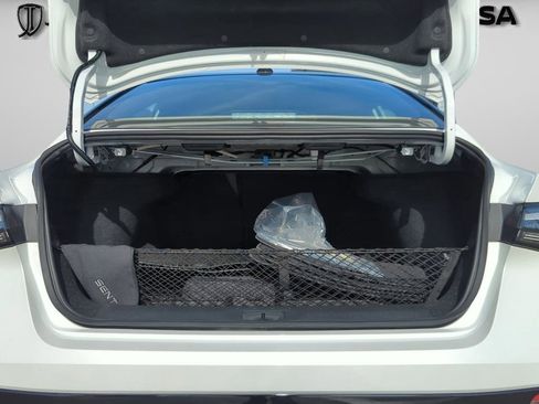 New 2026 Nissan Sentra SR w/ Floor Mat Package FWD image 39