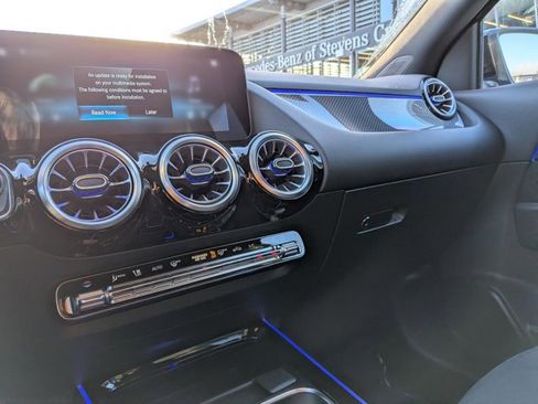 Certified 2022 Mercedes-Benz GLA 250 4MATIC image 13