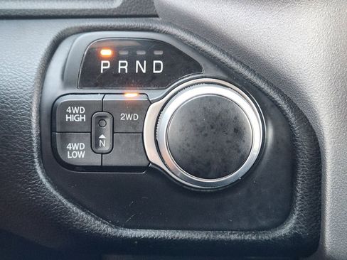 Used 2024 RAM 2500 Big Horn image 21