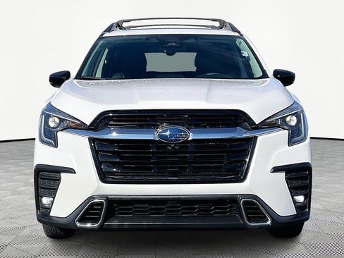 Used 2024 Subaru Ascent Touring image 3