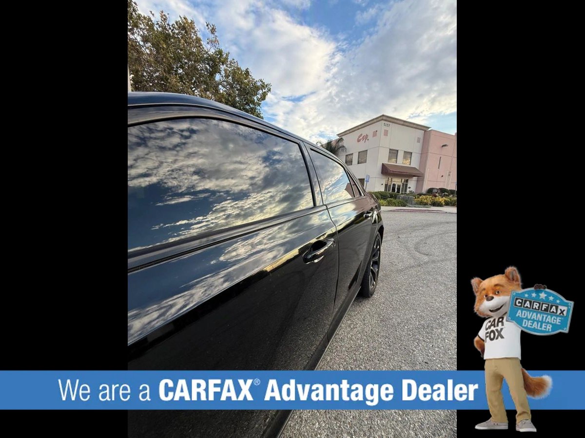 Used 2019 Chrysler 300 Touring RWD image 24