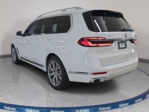 Certified 2024 BMW X7 xDrive40i image 8