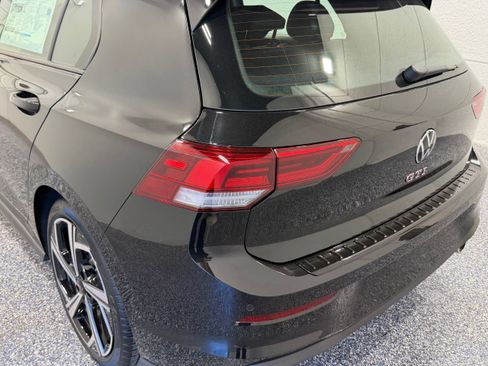 New 2026 Volkswagen GTI SE FWD image 16