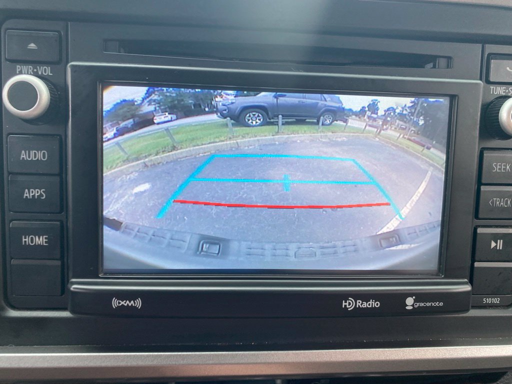 Used 2018 Toyota Tacoma SR5 AWD/4WD image 28