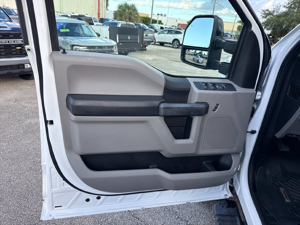 Used 2019 Ford F250 XL w/ Power Equipment Group AWD/4WD image 12