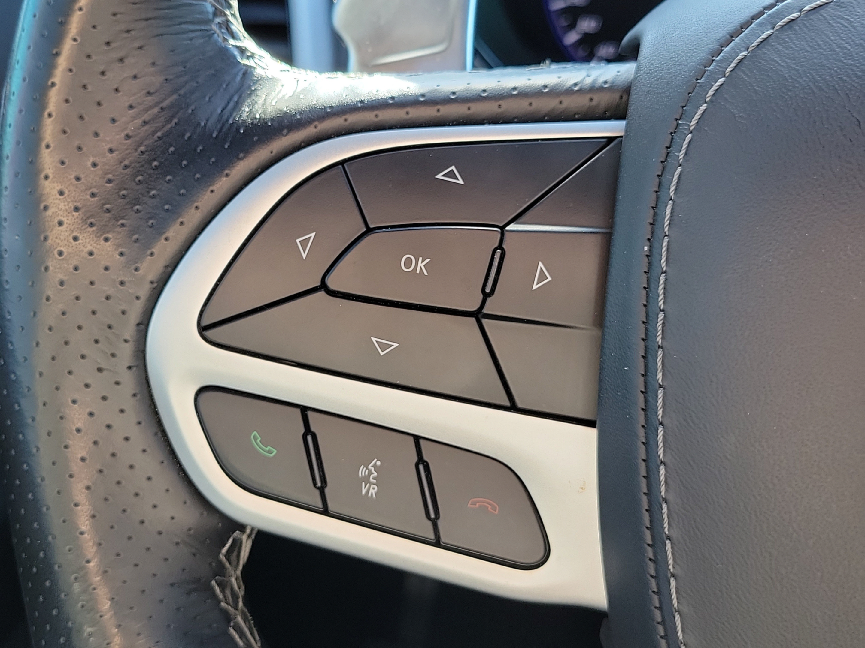 Used 2021 Jeep Grand Cherokee Trackhawk AWD/4WD image 25