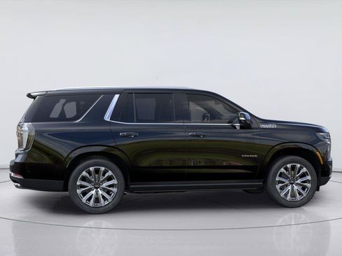 New 2026 Chevrolet Tahoe High Country w/ LPO, Illumination Package RWD image 5