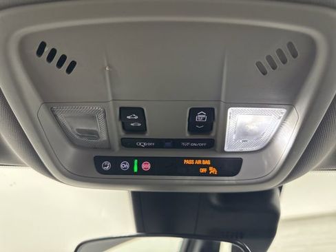 Used 2024 Chevrolet Malibu LT image 20