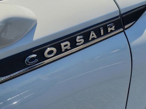 Used 2023 Lincoln Corsair Reserve w/ Equipment Group 201A AWD/4WD image 6