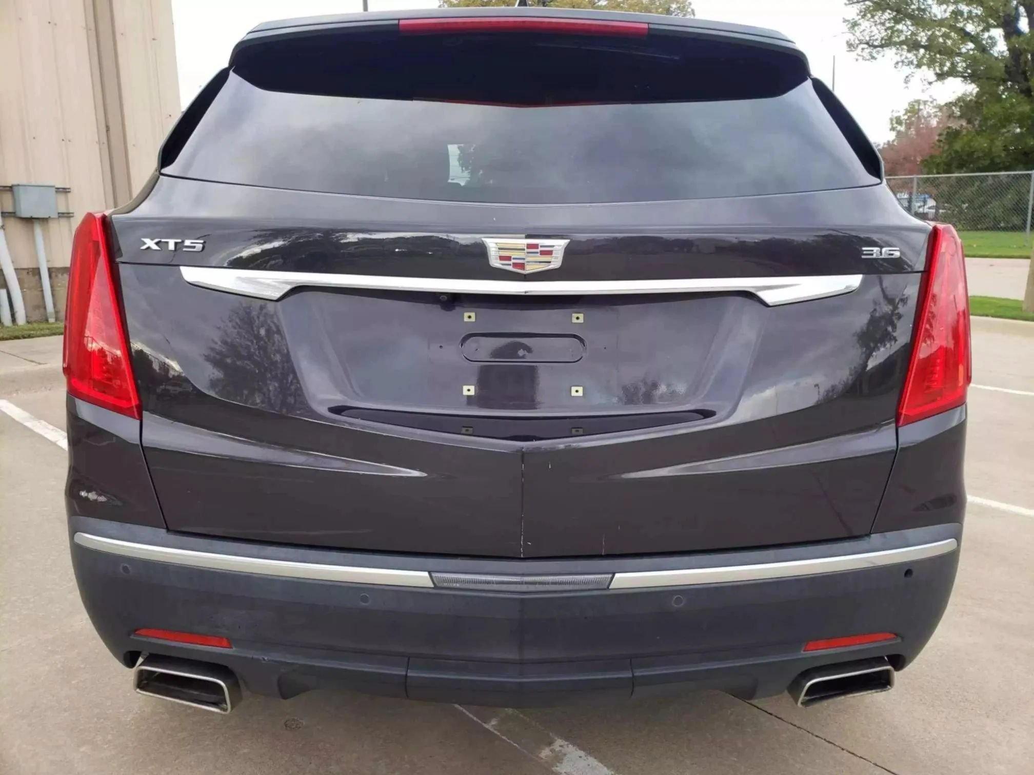 Used 2018 Cadillac XT5 Premium Luxury FWD image 12