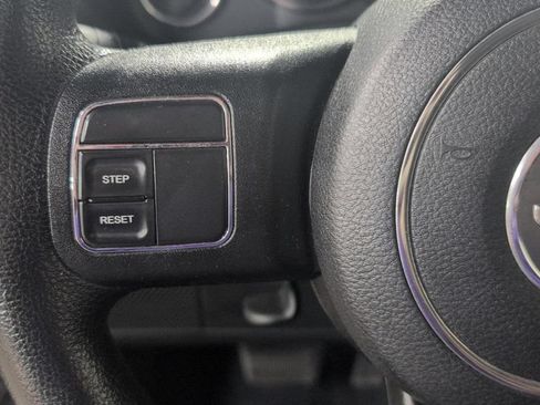 Used 2016 Jeep Wrangler Sport AWD/4WD image 10