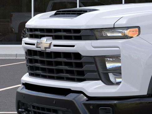 New 2026 Chevrolet Silverado 2500 Custom image 13