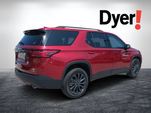 Used 2023 Chevrolet Traverse RS AWD/4WD image 3