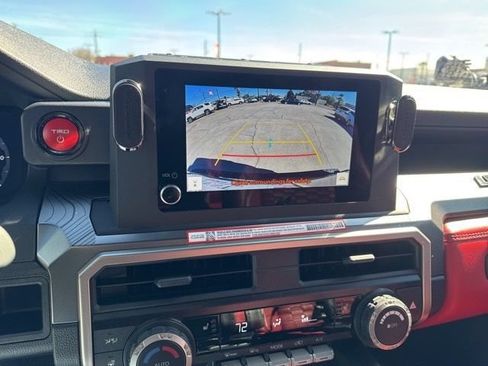 Certified 2025 Toyota 4Runner TRD Off-Road AWD/4WD image 30