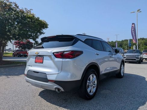 Used 2022 Chevrolet Blazer LT AWD/4WD image 8