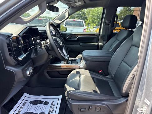 Used 2024 GMC Sierra 1500 Elevation w/ Elevation Premium Package AWD/4WD image 24
