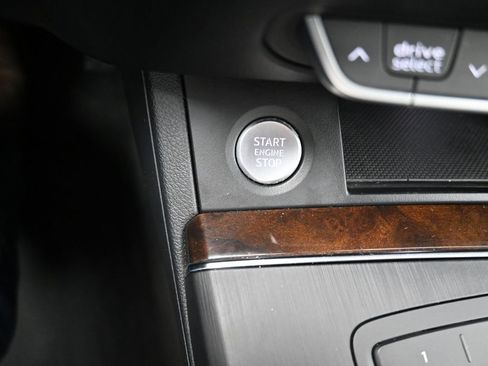 Used 2019 Audi Q5 2.0T Premium image 15