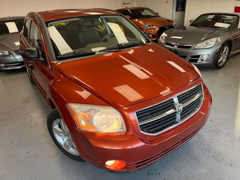 Used 2007 Dodge Caliber SXT w/ Driver Convenience Group image 9