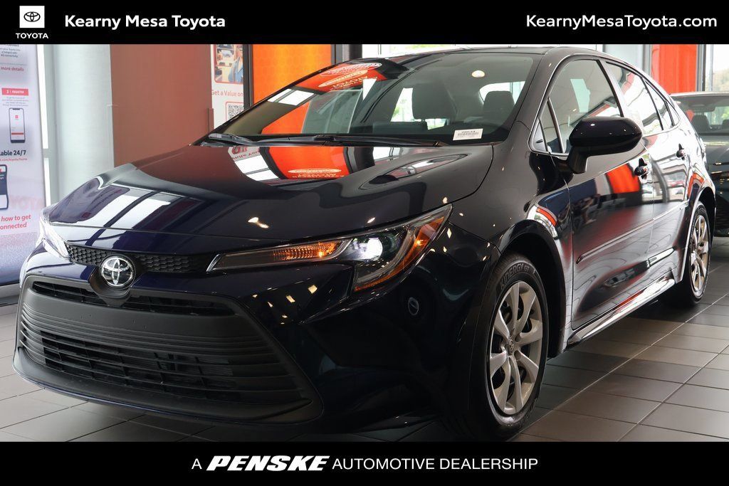 Used 2026 Toyota Corolla LE FWD image 1