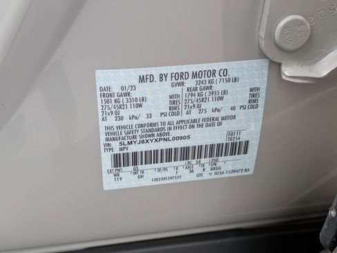 Used 2023 Lincoln Aviator Grand Touring image 35